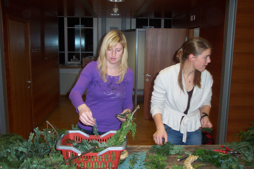 adventkranzbinden 005_JPG-1290620794