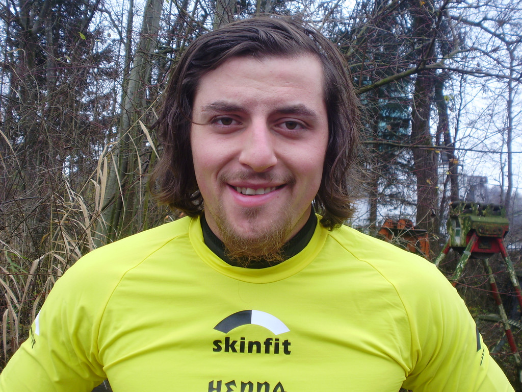 zBenny_JPG-1290765711