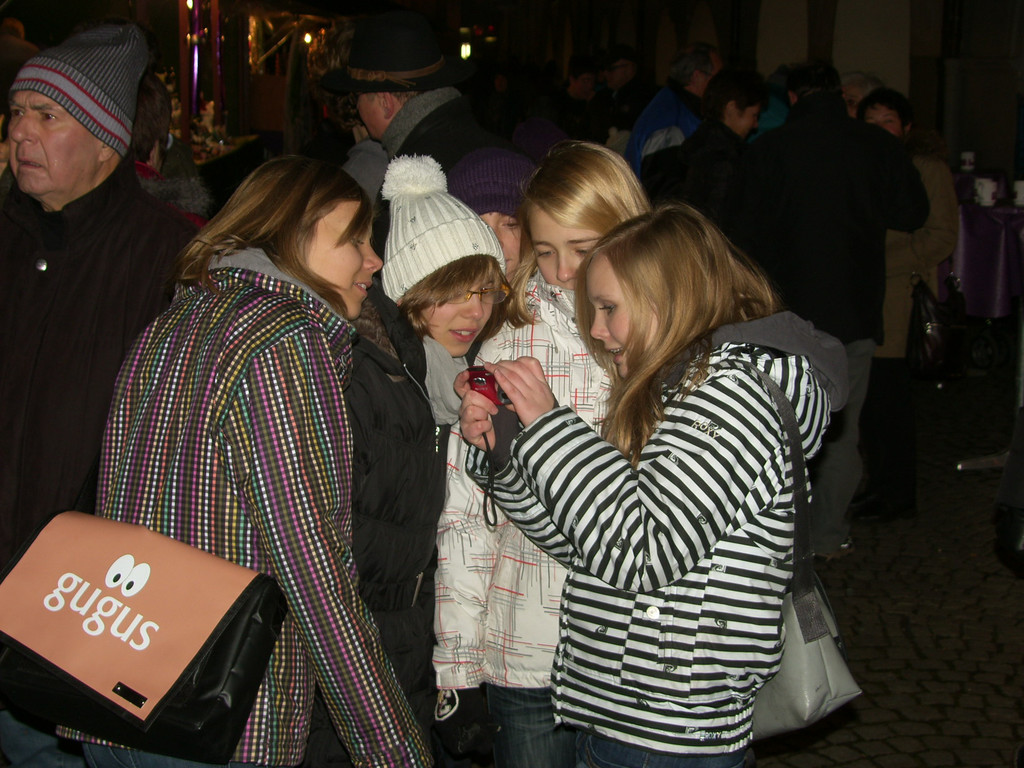 SH106288_JPG-1290849143