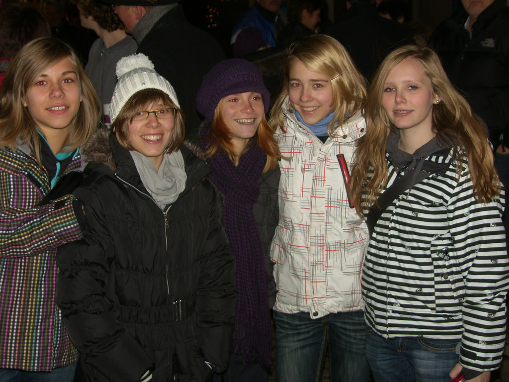 SH106289_JPG-1290849156