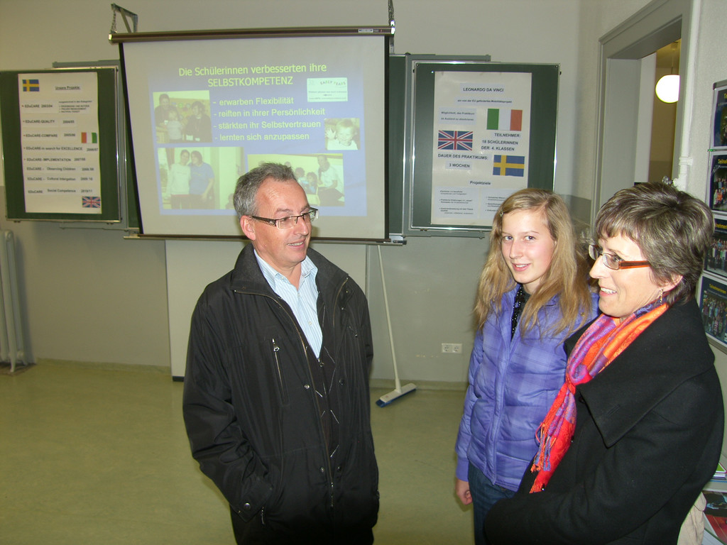 SH106230_JPG-1290853133