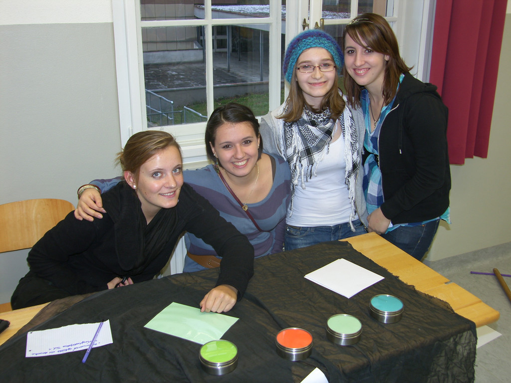 SH106245_JPG-1290853218