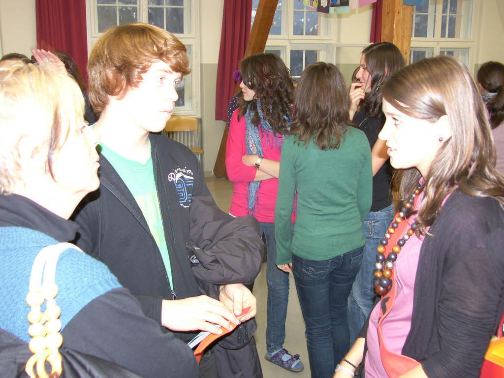 SH106228_JPG-1290853119