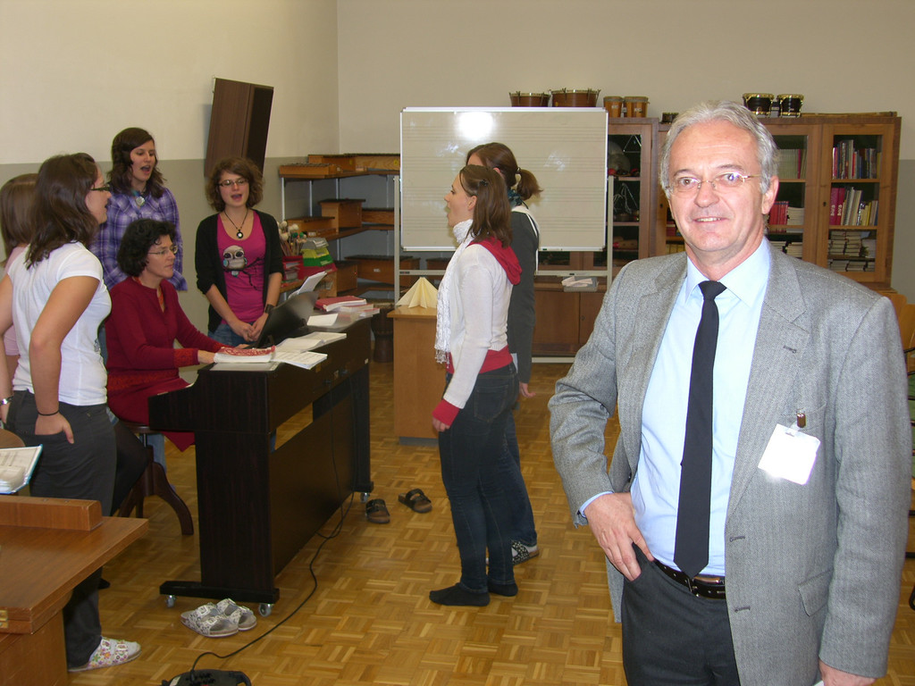 SH106261_JPG-1290853314