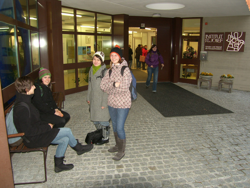 SH106267_JPG-1290853342