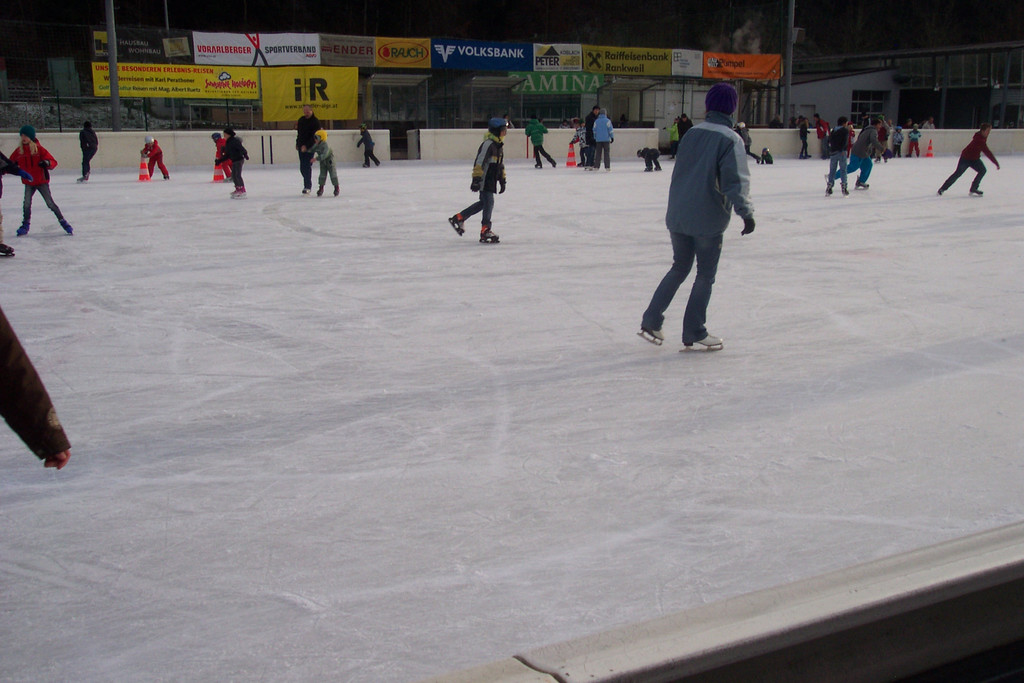 eisplatz gastra 001_JPG-1290868068