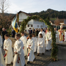 Einzug Kirche.JPG