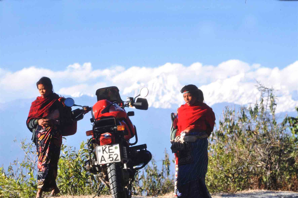 Motorrad_Frau_jpg-1290908582