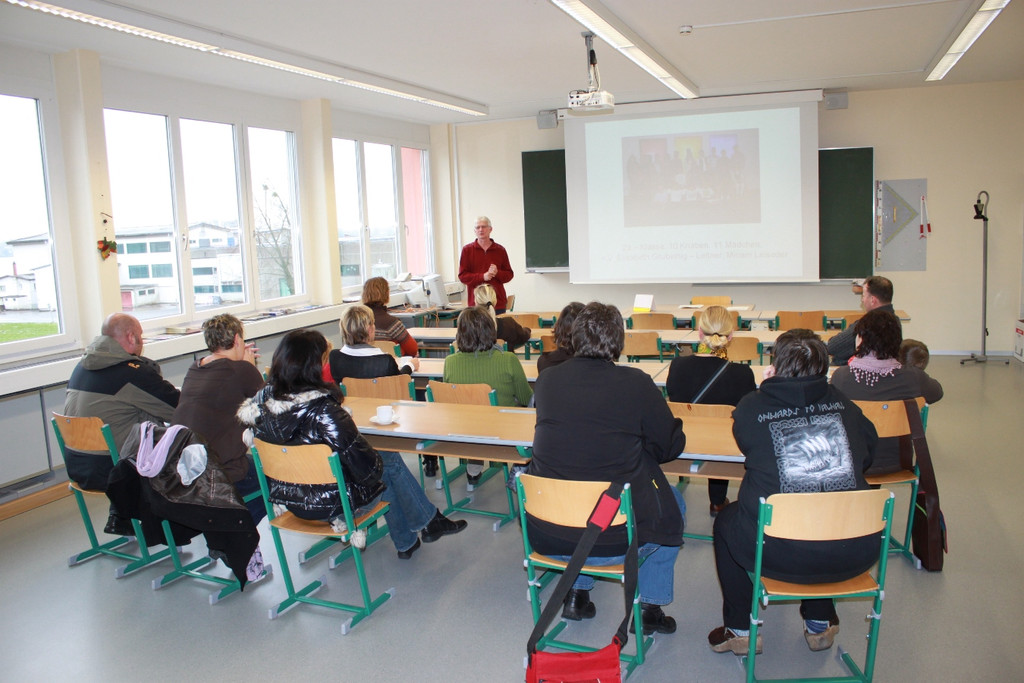 Mittelschule Lochau Offene Tuer VS _11__jpg-1290937016