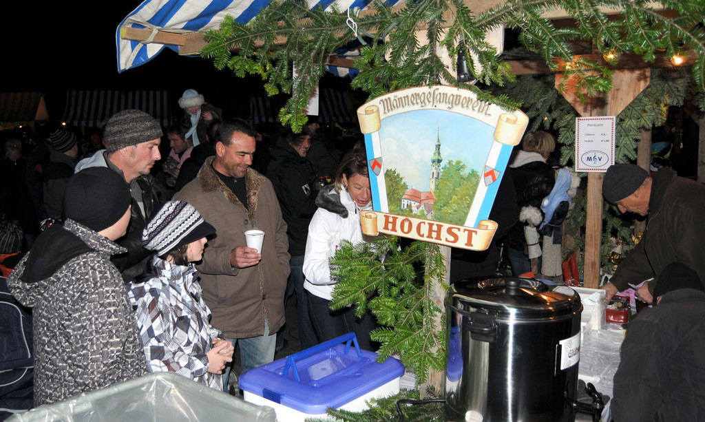 Adventmarkt H__chst 27_11_2010 55_jpg-1290941379