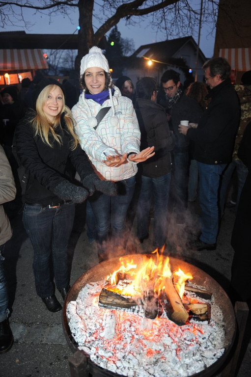 WeihnachtsmarktMaeder290.JPG