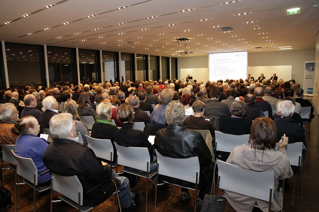 Expertengespr__ch in Felldkirch_Hypo Immobilien_4399fb_jpg-1291039528