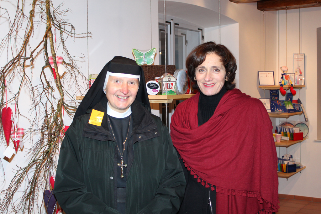 klosterladen_aebtissin_mennel01_jpg-1291045412