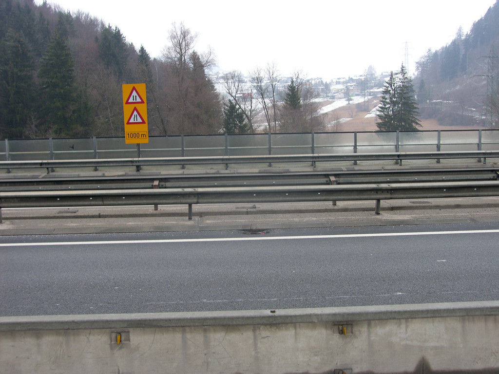 SH106442_JPG-1291283193