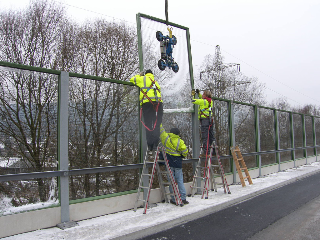 SH106483_JPG-1291283424