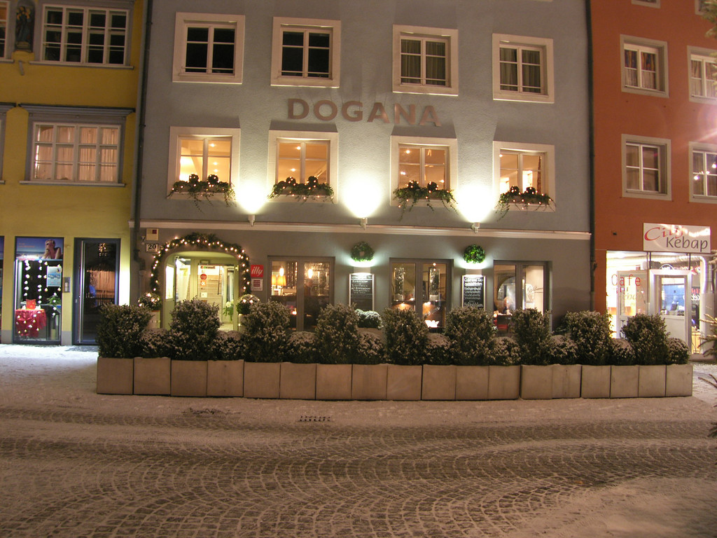 SH106546_JPG-1291287134