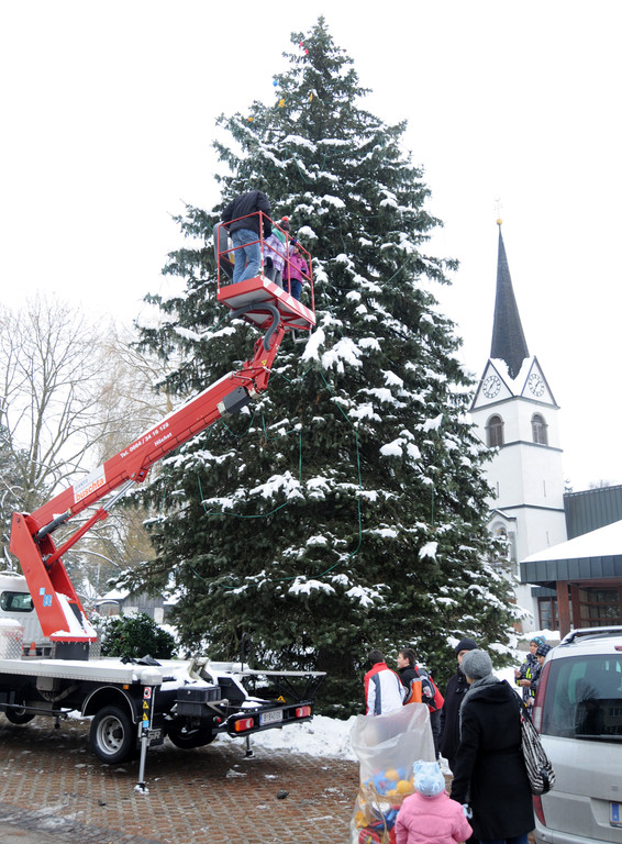 Advent Fu__ach 05_12_2010 49_jpg-1291578765