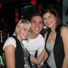 sarah_ klaas_ niki_JPG-1291791676.jpg