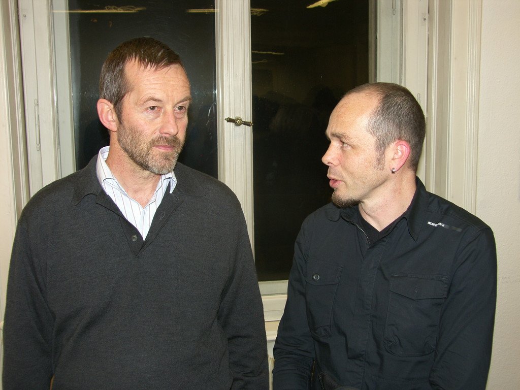 SH106935_JPG-1292061623