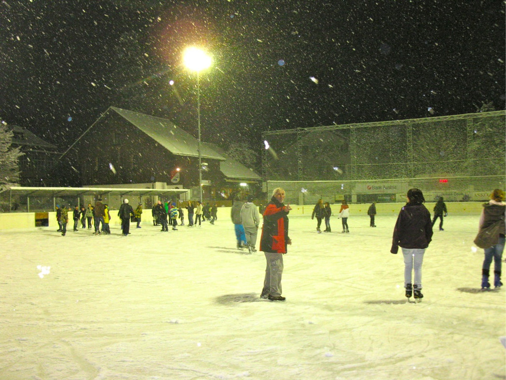 BK_eislaufenGastraDez10 11_jpg-1292083336