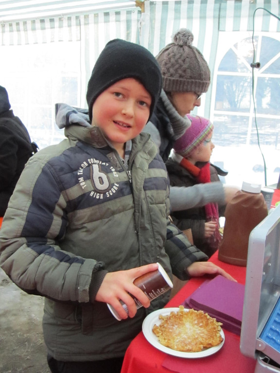 2010 12 11_1376.JPG