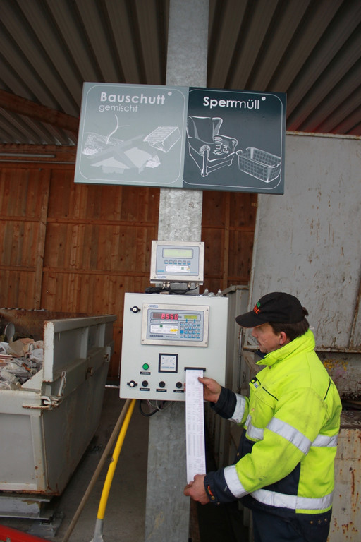 Abfalltag Recyclingstation _2__jpg-1292191343