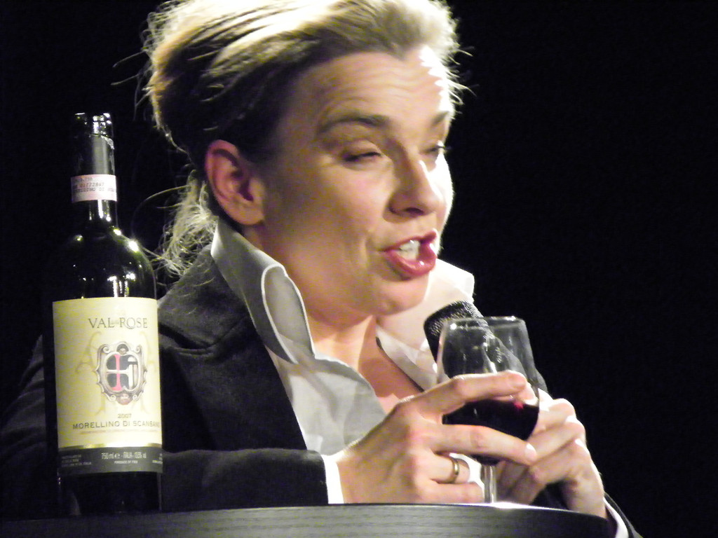 108_2356_jpg-1292194632