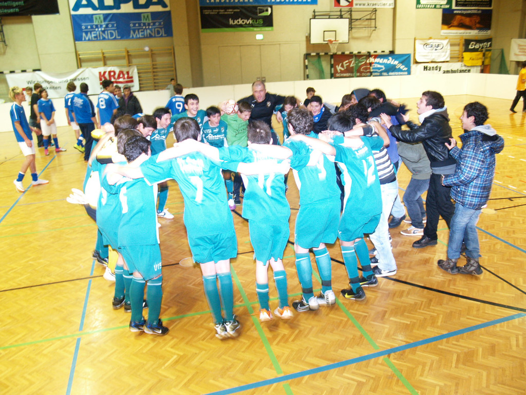 AS100169_JPG-1292287108