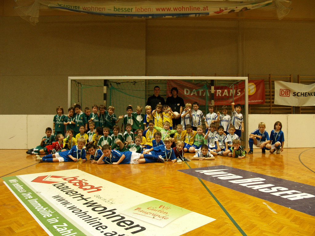 AS100275_JPG-1292287138