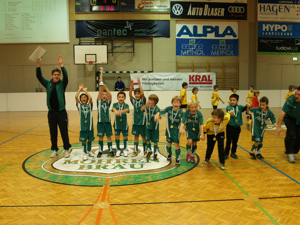 AS120251_JPG-1292287449