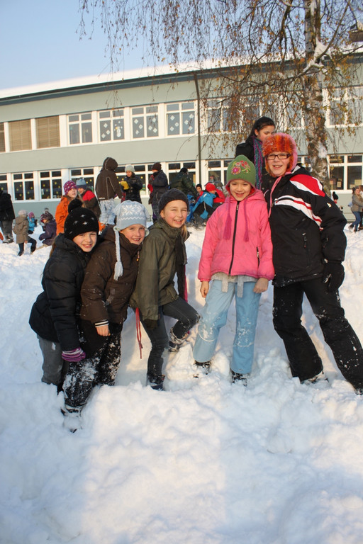 Gro__e Pause in der Volksschule _7__jpg-1292791752