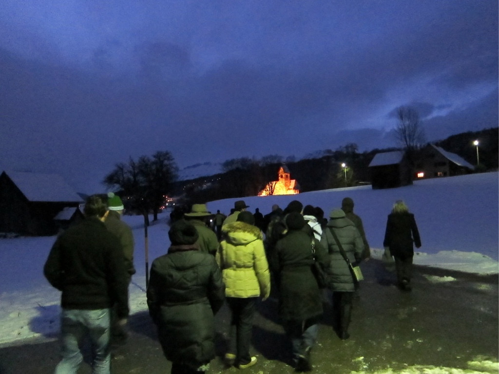 KOE_Waldweihnacht Pfadis 4_jpg-1292833987
