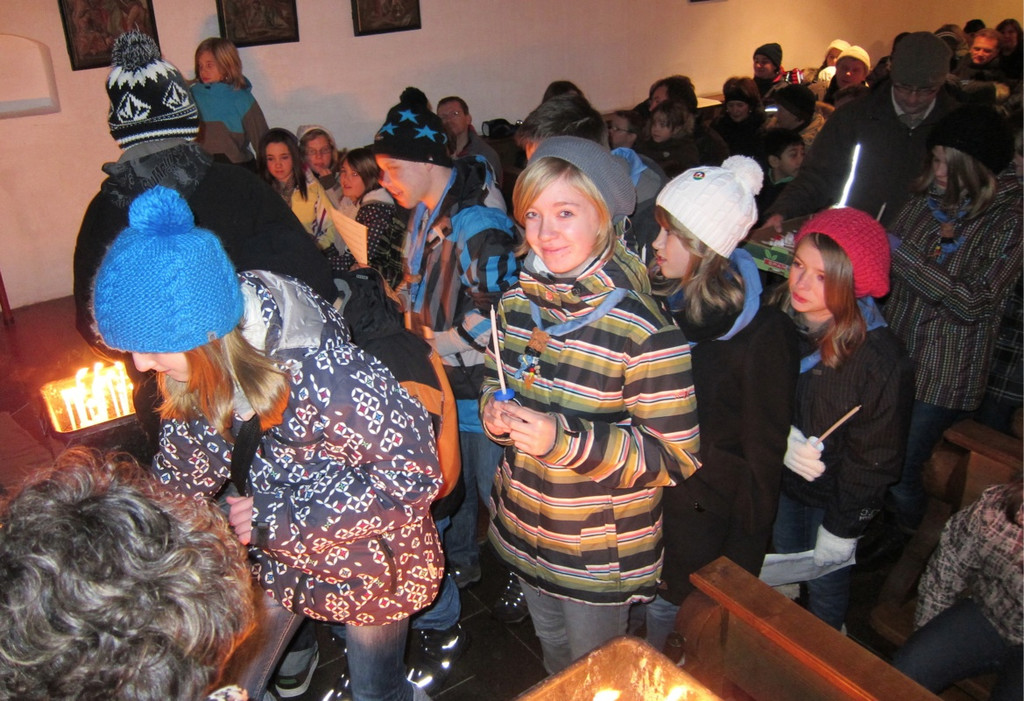 KOE_Waldweihnacht Pfadis 30_jpg-1292834150