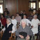Jesuheim Weihnachtsfeier 2010 _26__jpg-1293123017
