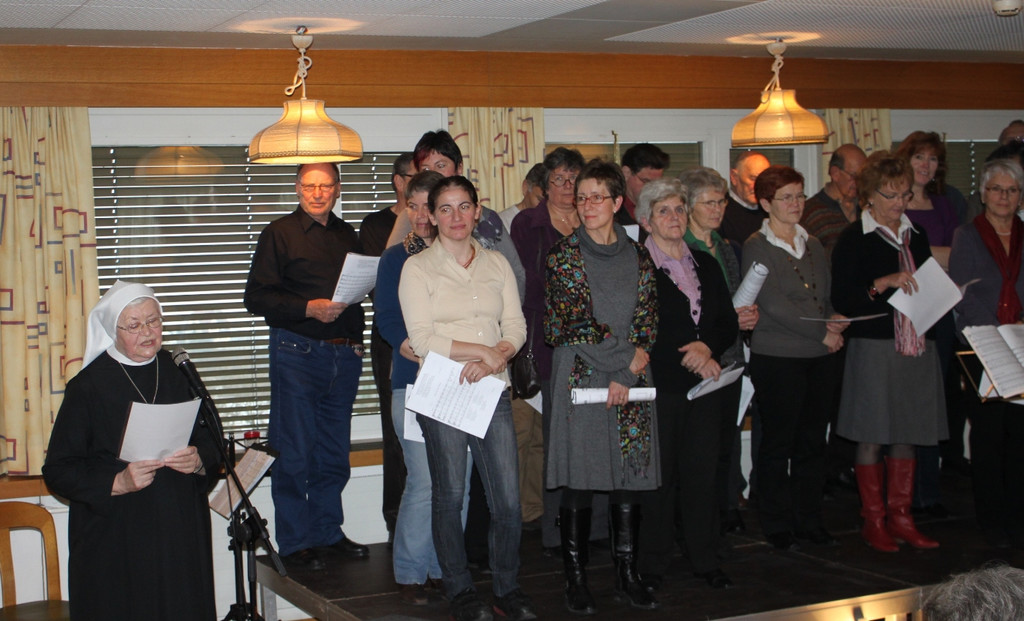Jesuheim Weihnachtsfeier 2010 _13__jpg-1293122781