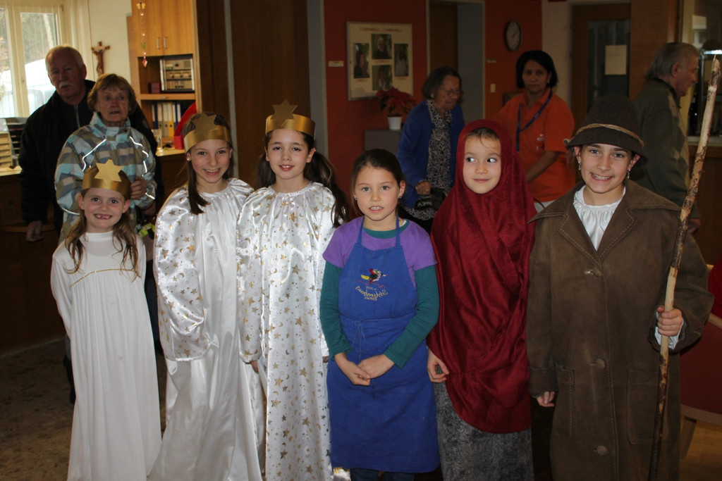 Jesuheim Weihnachtsfeier 2010 _24__jpg-1293122986