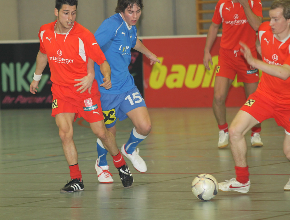 Halle Wolfurt 8   2010 119_jpg-1293195095