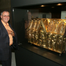 Gold_Reliquienschrein 1a_JPG-1293608616