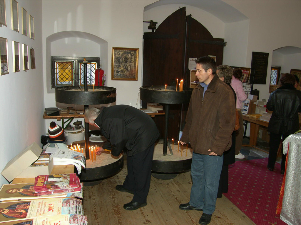 Kirche 1a_JPG-1293721256