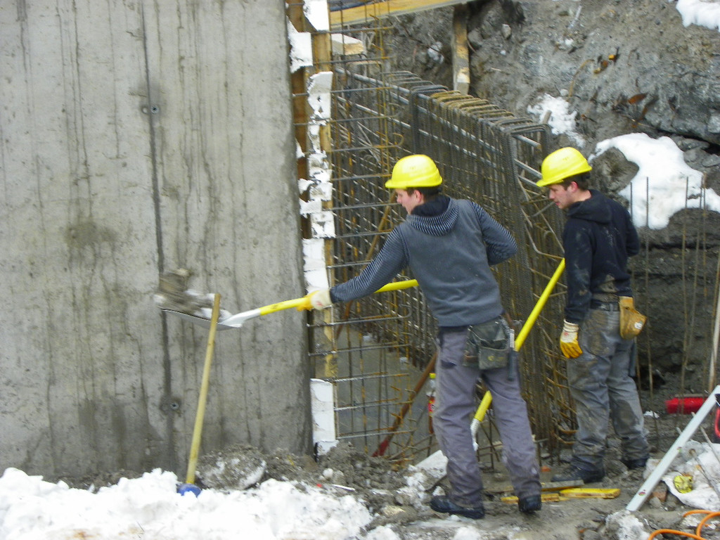 108_4070_jpg-1293799486