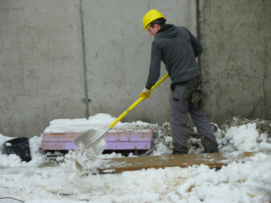 108_4080_jpg-1293799531