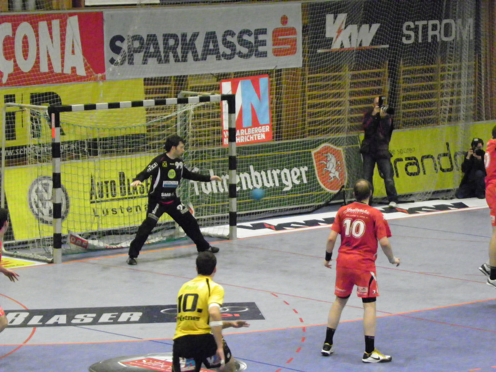 108_5018_jpg-1293800899