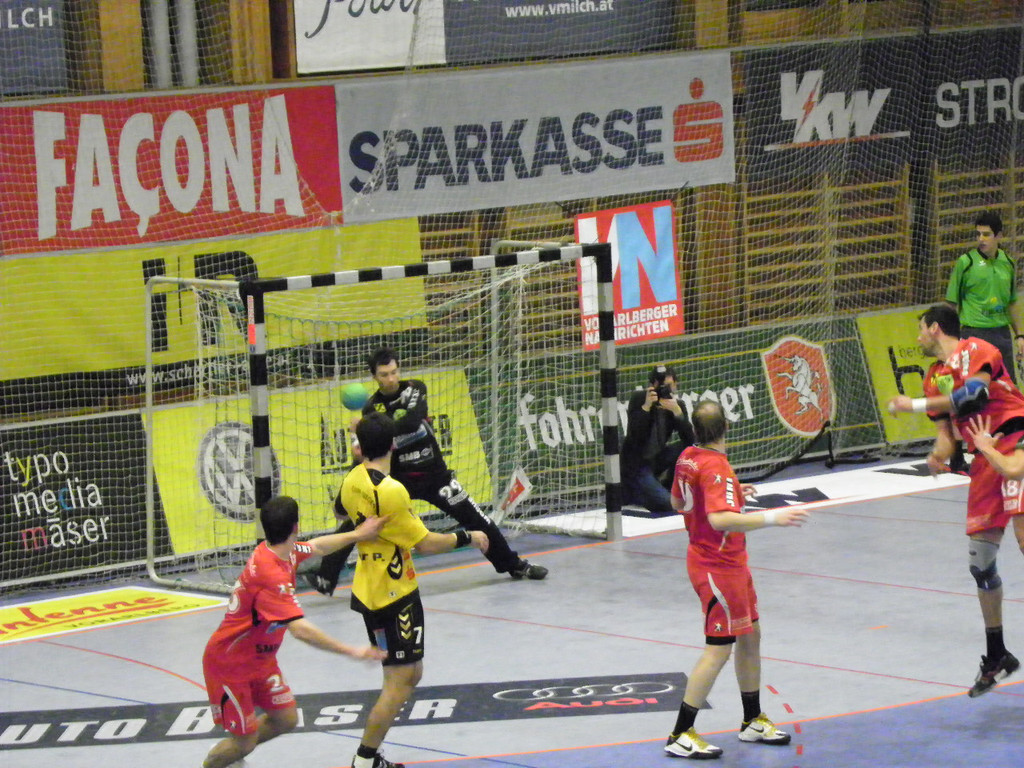 108_5031_jpg-1293800947