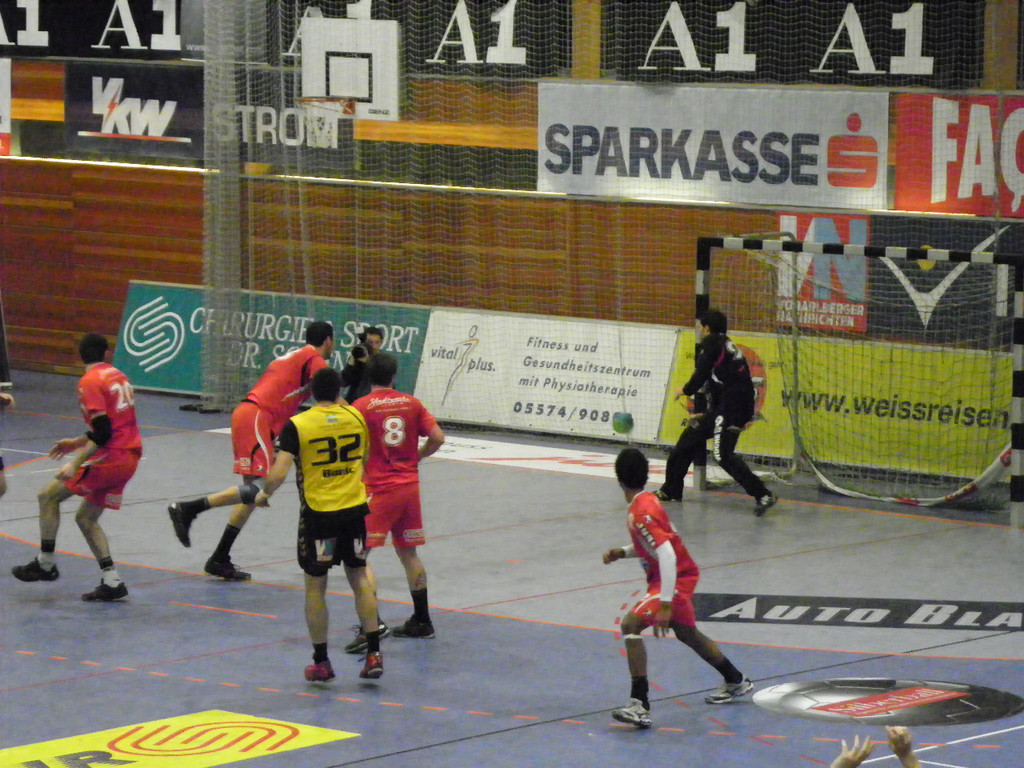 108_5040_jpg-1293800980