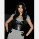 2100689172-sexy-kardashian_9.jpg