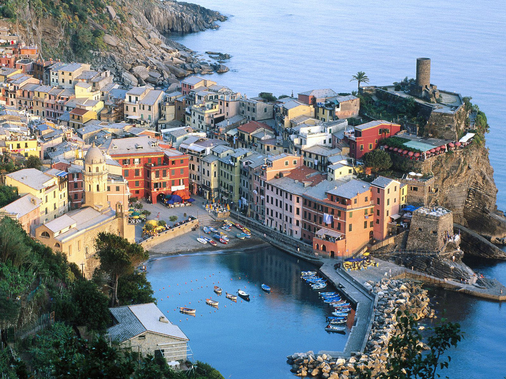 vernazza-cinque-terre-liguria-italy_jpg-1294137953