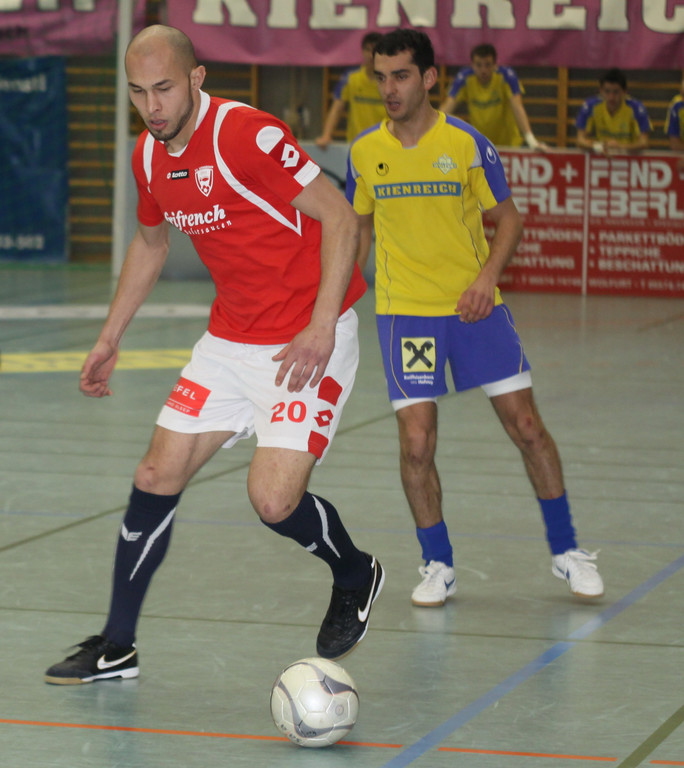 s10_jpg-1294411339