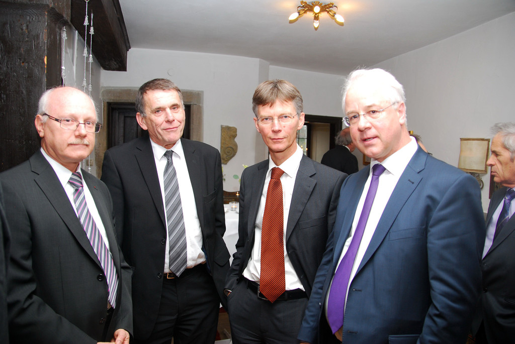 DSC_8609_jpg-1295190072