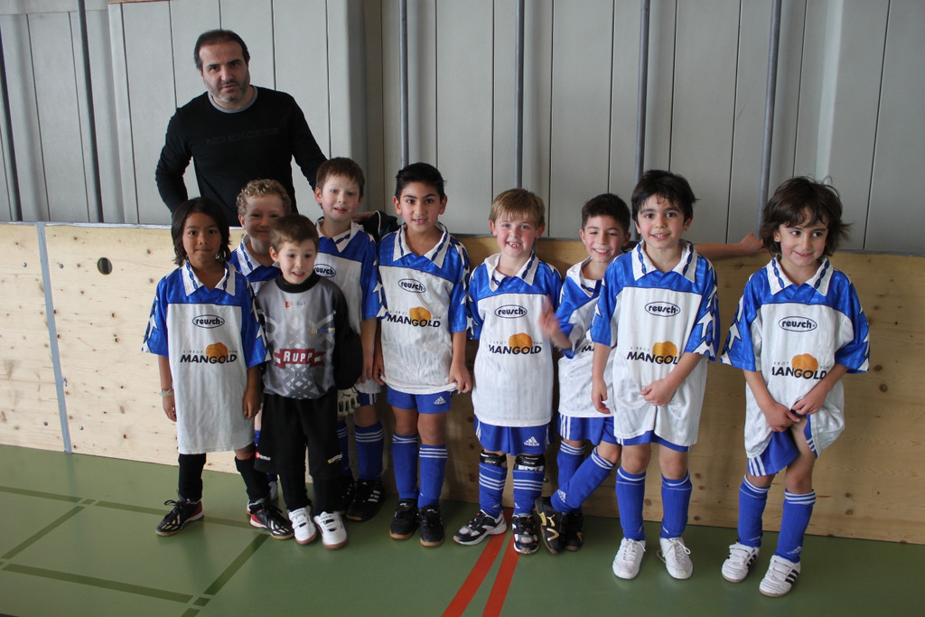 Fussball U 7 Turnier Halle 16-01-2011 _12__jpg-1295212090