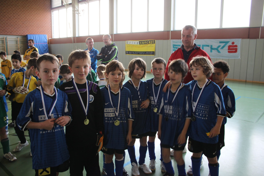 Fussball U 9 Turnier Halle 16-01-2011 _10__jpg-1295212330